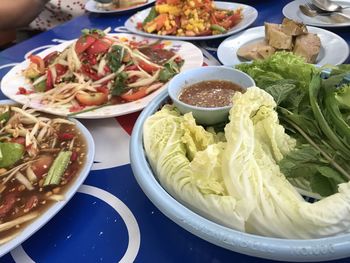 Papaya salad northeastern food thailand