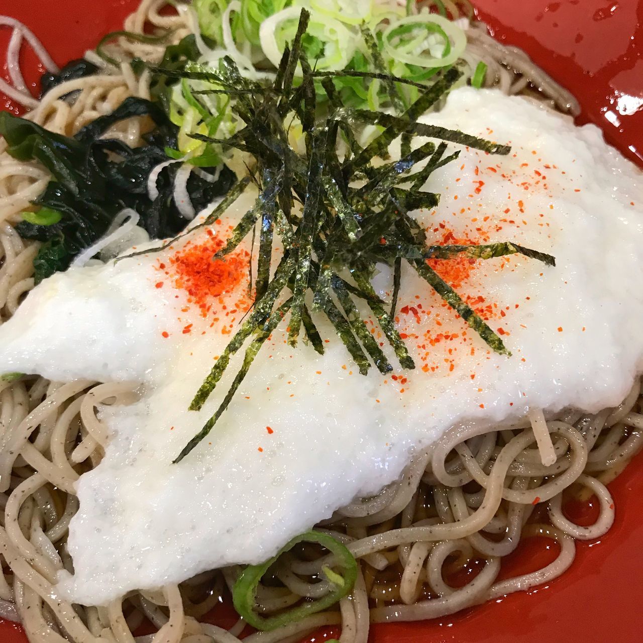 CLOSE-UP OF DEAD FISH ON PLATE