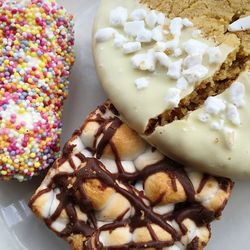 Close-up of cupcakes on plate