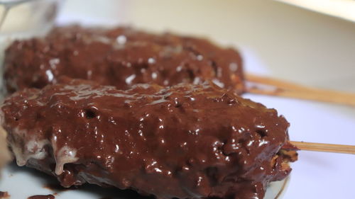 Close-up of dessert in plate on table