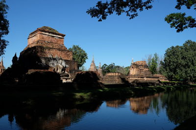 Ruins of temple against clear sky