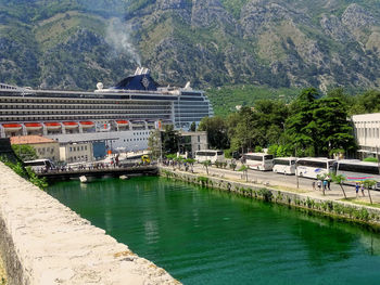 Scenic view of buildings in city