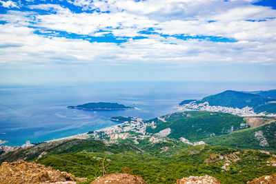 Beautiful panoramic landscape of adriatic sea, island of saint nicholas, mountains on coast budva 