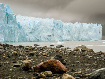 Idyllic shot of perito moreno glacier at los glaciares national park