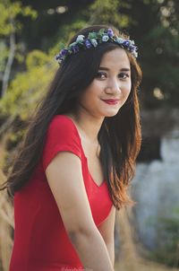 Portrait of a smiling young woman