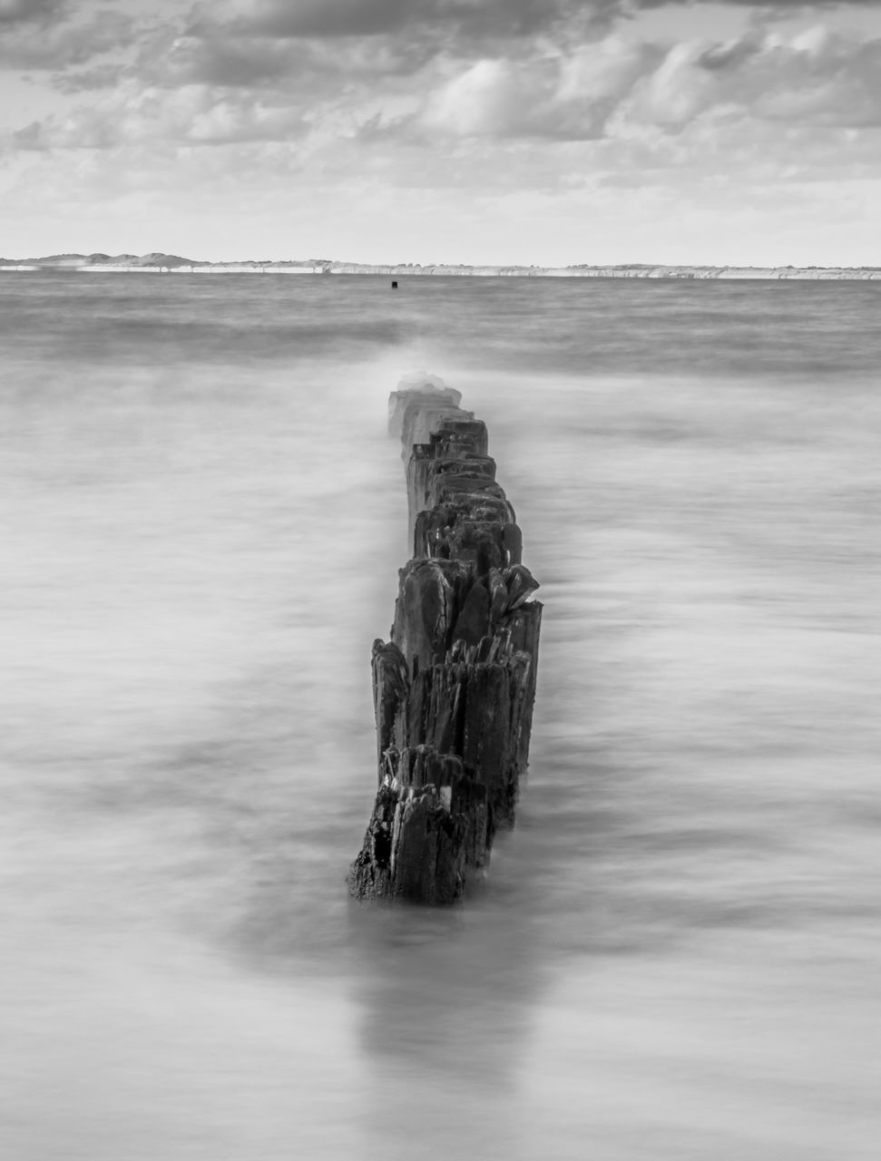 water, sea, tranquil scene, scenics, tranquility, horizon over water, sky, waterfront, calm, beauty in nature, nature, ocean, cloud, cloud - sky, non-urban scene, day, seascape, shore, no people, majestic, coastline