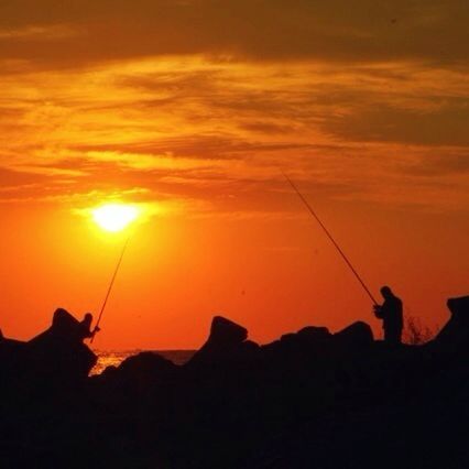 sunset, silhouette, sky, orange color, leisure activity, men, sun, lifestyles, beauty in nature, scenics, nature, cloud - sky, tranquil scene, tranquility, idyllic, unrecognizable person, cloud