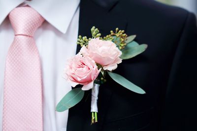 Close-up of pink rose bouquet