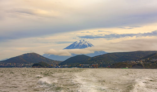 Panoramic view of the city petropavlovsk-kamchatsky and koryaksky volcano