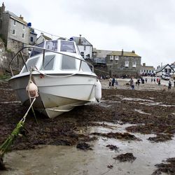 Boat at low tide 