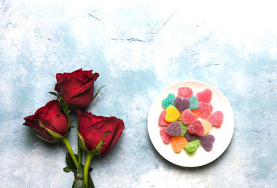 High angle view of roses on table