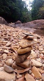 Surface level of stones on rocks