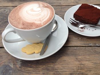 Coffee cup on table