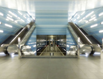 Surface level of escalator