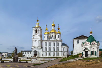 Annunciation church in arzamas city center, russia