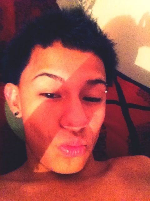 This shyt looks gay as fxk! lol but im bored so fxk it lol