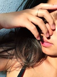 Close-up of woman hand