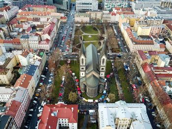 Market day around city church