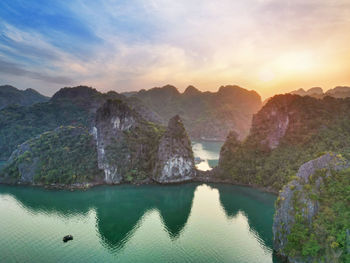 Amazing sunset at ha long bay, vietnam