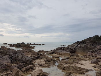 Scenic view of cloudy sky over sea