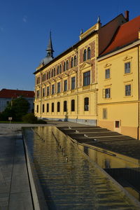 Buildings in city