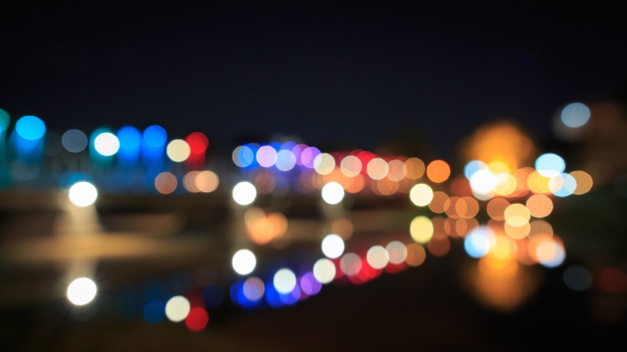 DEFOCUSED LIGHTS AT NIGHT