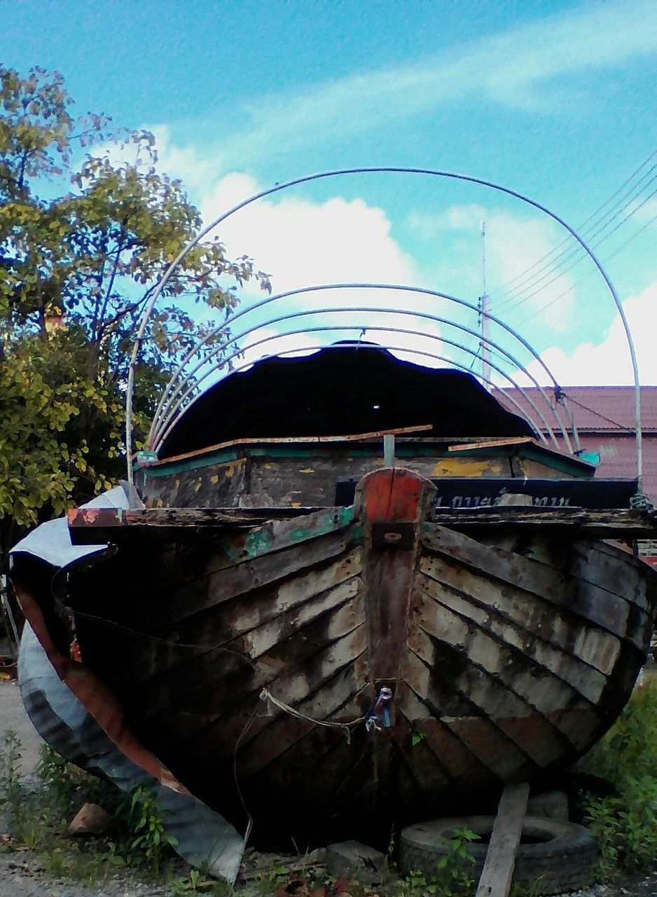 ABANDONED BOAT IN SKY