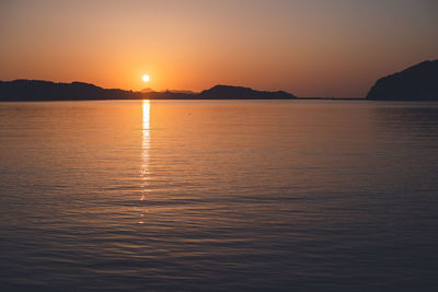 The setting sun and sunset over the sea at yobuko, karatsu city, saga prefecture.