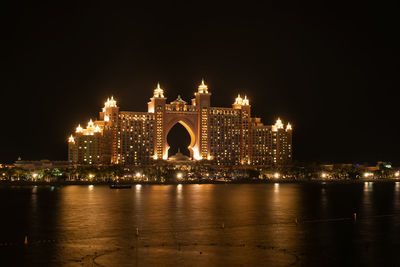 The pointe ,dubai. fireworks at hotel atlantis