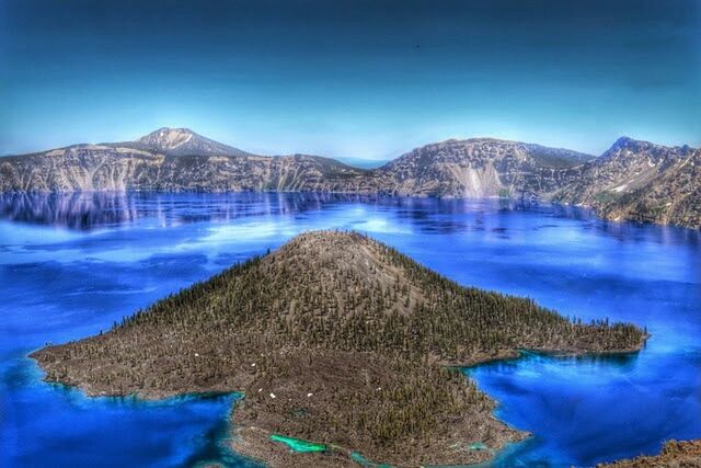 Crater Lake Oregon