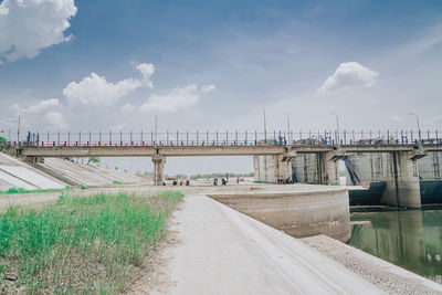 Panoramic view of dam against sky