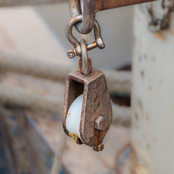 Close-up of  pulley
