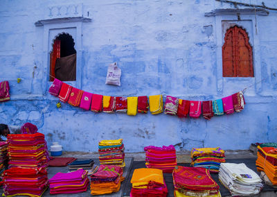 Selling traditional clothes in jodhpur 