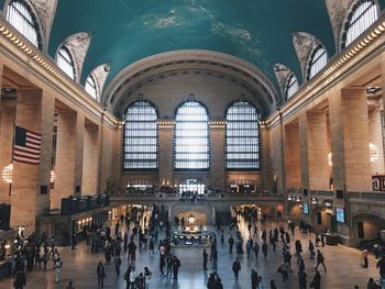 People at grand central station