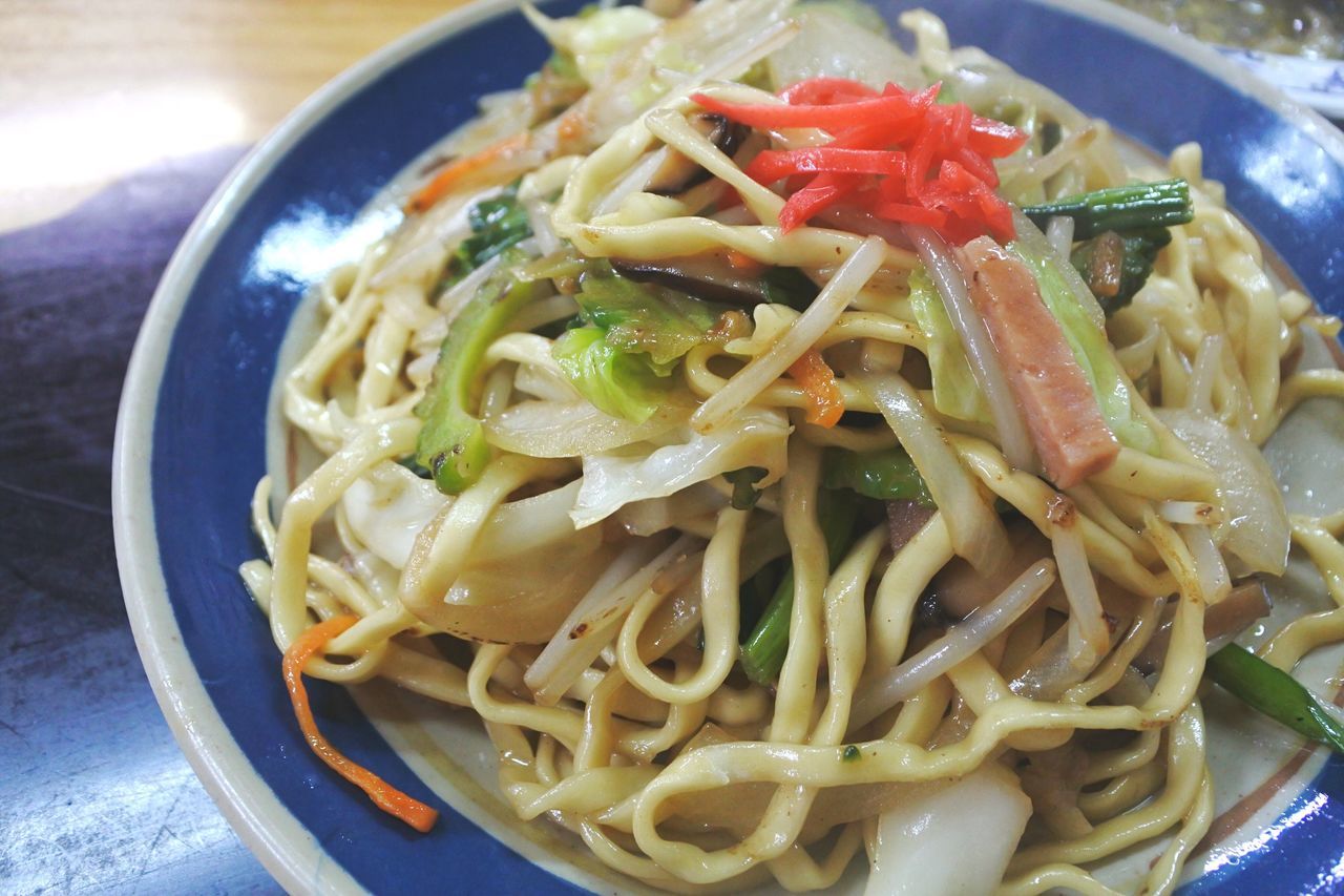 food, food and drink, freshness, indoors, ready-to-eat, healthy eating, still life, close-up, plate, meal, serving size, bowl, noodles, high angle view, indulgence, pasta, vegetable, cooked, italian food, homemade