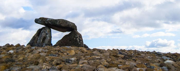 Dolmen against sky