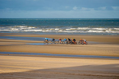 Bike racing at the beach