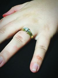 Close-up of woman hand