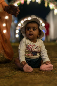 Full length of cute girl in hat