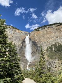 Yoho park waterfall