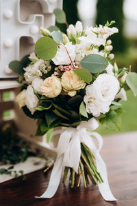 Close-up of white flowers on table