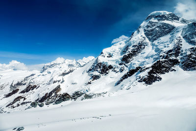Snowy mountain matterhorn, zermatt, switzerland