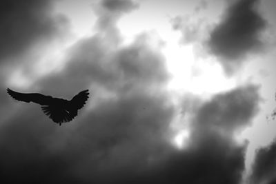 Low angle view of cloudy sky