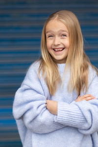 Portrait of smiling young woman