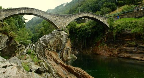 Arch bridge over river