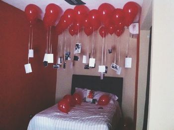 Red decoration in kitchen