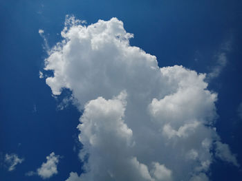 Low angle view of clouds in sky