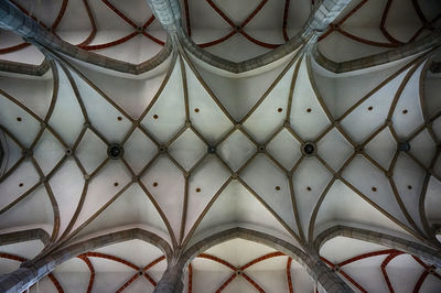 Full frame shot of patterned wall