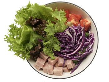 Close-up of chopped vegetables in bowl