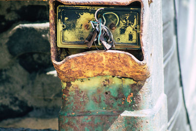 Close-up of rusty metal wall